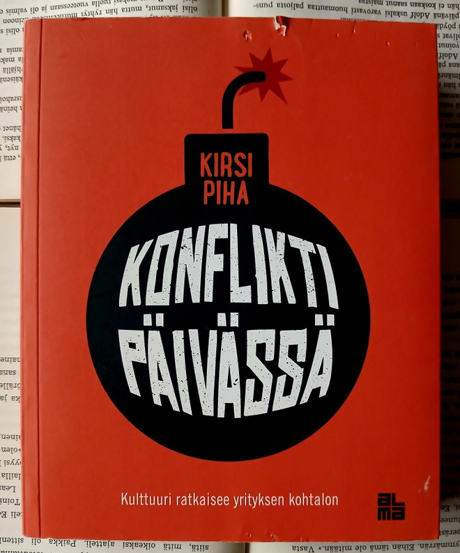 Kirsi Piha - Konflikti päivässä (nid.)