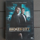 DVD: Broken City (Mark Wahlberg, Catherine Zeta-Jones 2013) - pikkukuva 1