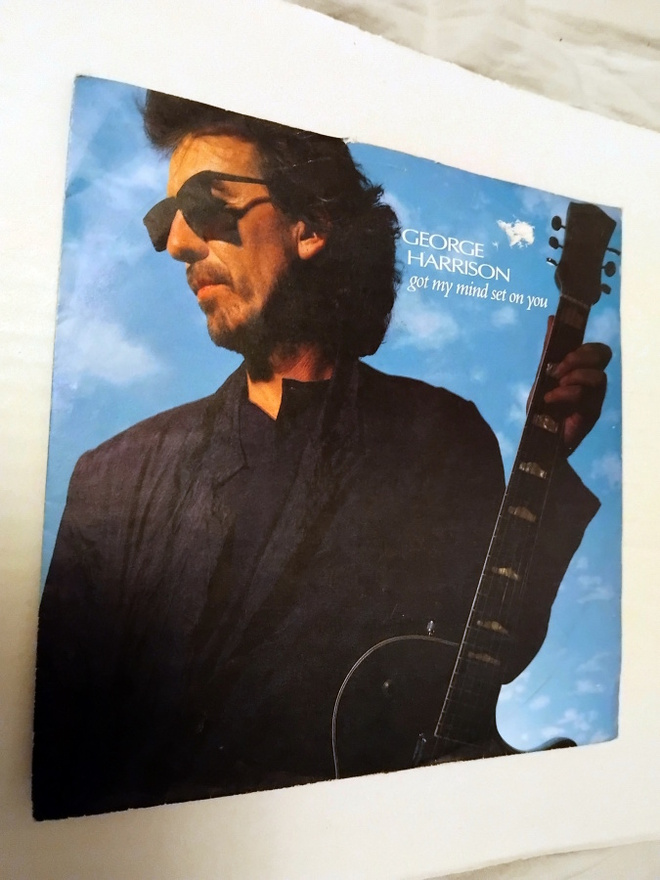 George Harrison - Got my mind set on you   7'' vinyylisinkku