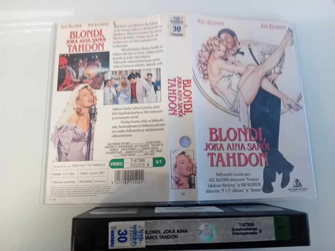blondi, joka sanoi aina tahdon FIX