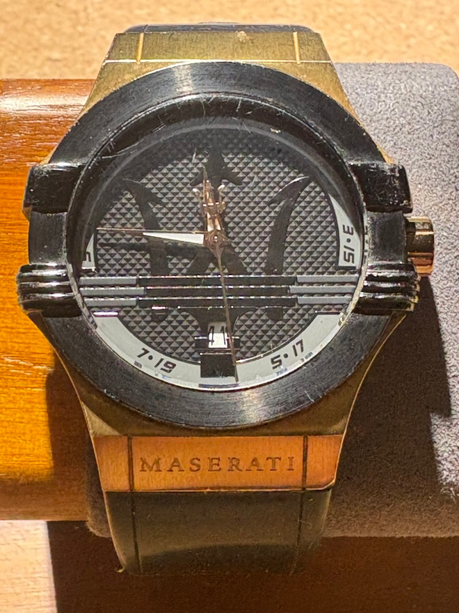 Maserati Potenza R8851108027 Rannekello
