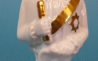 Figuuri mies Kuningas posliinia 10cm