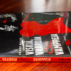 Sin City 6: Viskiä, Vaaroja & Vamppeja (Frank Miller) - pikkukuva 3
