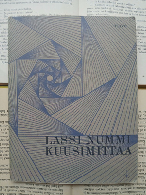 Lassi Nummi - Kuusimittaa ja muita säkeitä (nid.)