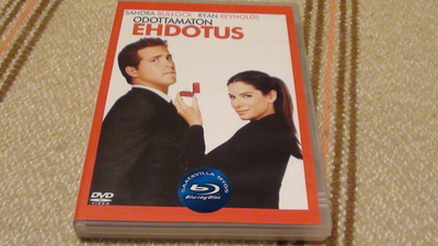 ODOTTAMATON EHDOTUS dvd