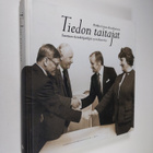Pirkko Leino-Kaukiainen : Tiedon taitajat : Suomen tietok... - pikkukuva 1