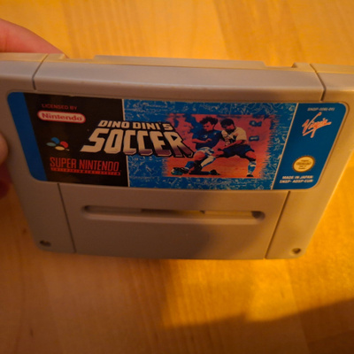SNES Dino Dinis Soccer