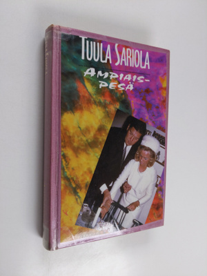 Tuula Sariola : Ampiaispesä
