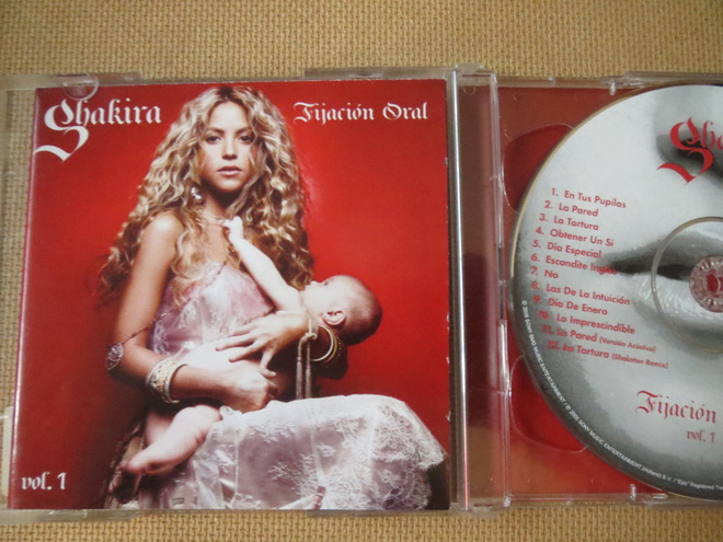 Shakira: Fijacion Oral vol. 1 CD + DVD