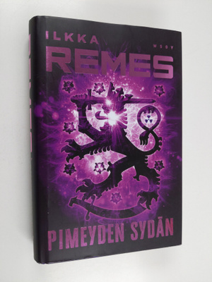Ilkka Remes : Pimeyden sydän