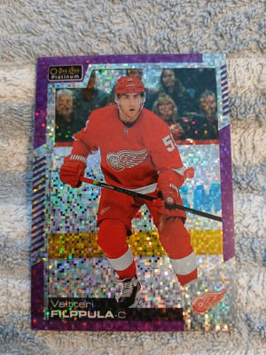 Valtteri Filppula - Violet Pixels 320/399