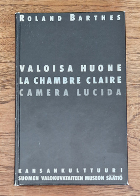 Roland Barthes: Valoisa huone
