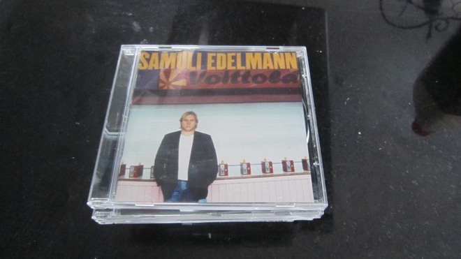 Samuli Edelmann Voittola