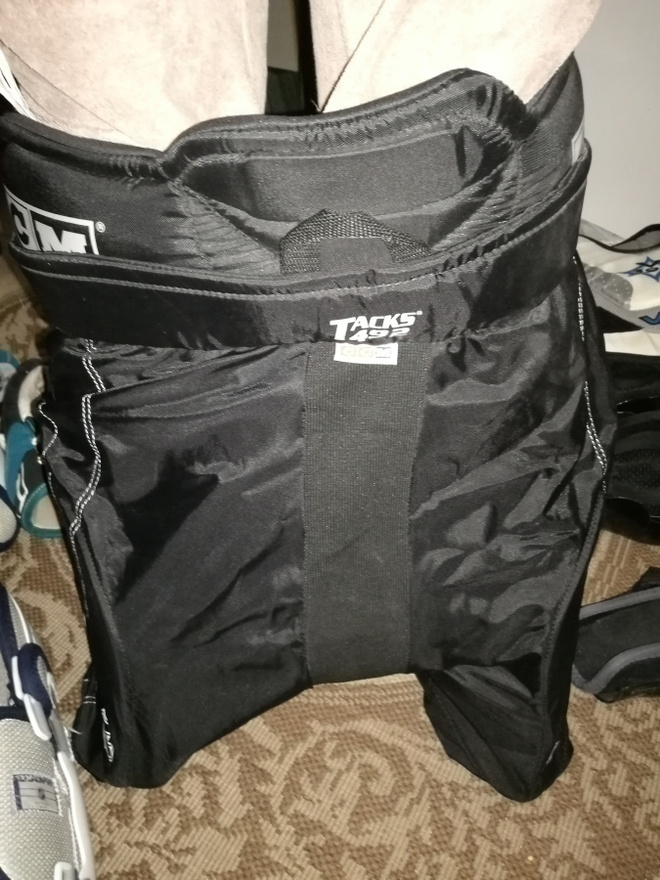 Jääkiekko CCM-pelaajan  koko ( XS) 24"  mustat