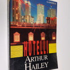 Arthur Hailey : Hotelli - pikkukuva 1