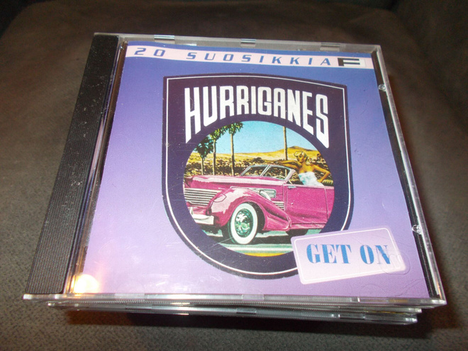 CD 20 SUOSIKKIA HURRIGANES