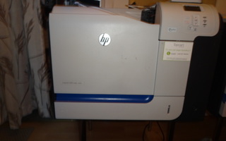 LASERJET 500 COLOR M551N VÄRILASERTULOSTIN