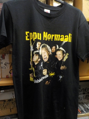 EPPU NORMAALI KLUBIOTTEELLA T-PAITA KOKO S
