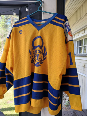 Rauman Lukko pelipaita nro 17