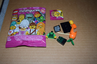 Lego 71037 minigifuuri sarja 24 Porkkanamaskotti