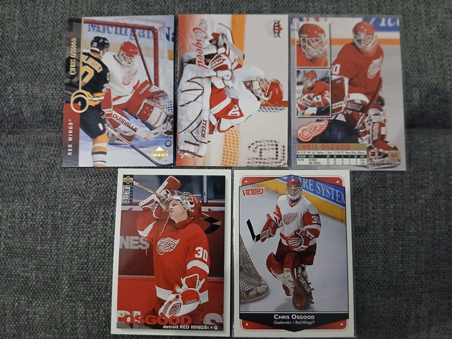 Chris Osgood x 8kpl / Detroit Red Wings
