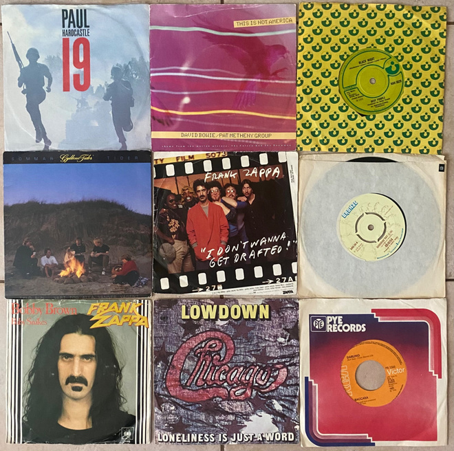 7” sinkkuja, David Bowie, Deep Purple, Paul Hardcastle, jne