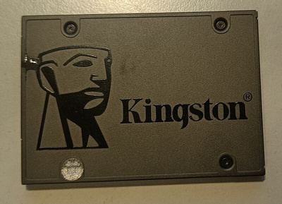 Kingston 120 GB SSD levy