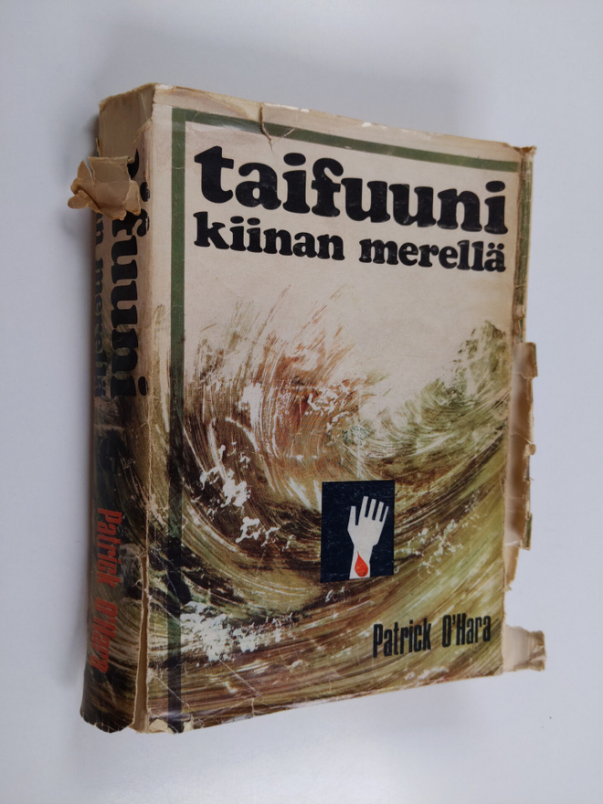 Patrick O'Hara : Taifuuni Kiinan merellä