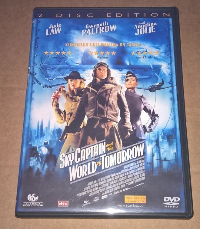 SKY CAPTAIN AND THE  WORLD OF TOMORROW  2 DISC EDITION DVD