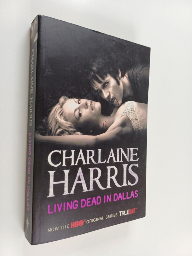 Charlaine Harris : Living dead in Dallas