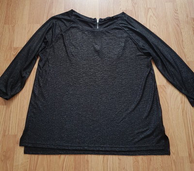 Uusi/hyvä vaatepaketti koko XL sis.8 kpl