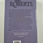 Nora Roberts : Pakkomielle - pikkukuva 2