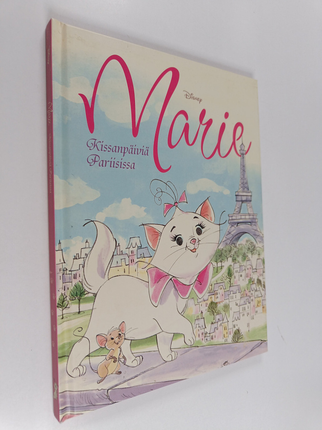 Marie : kissanpäiviä Pariisissa