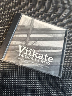 VIIKATE : Vaiennut soitto EP