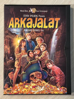 Steven Spielberg: ARKAJALAT (1985) Sean Astin, Corey Feldman