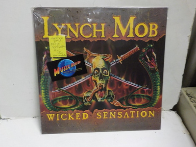 LYNCH MOB - WICKED SENSATION M-/EX LP