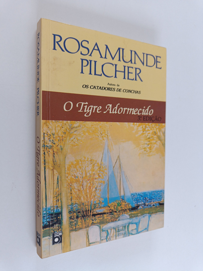 Rosamunde Pilcher ym. : O tigre adormecido