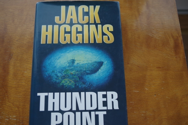 Jack Higgins: Thunder point (1993), English language!!!