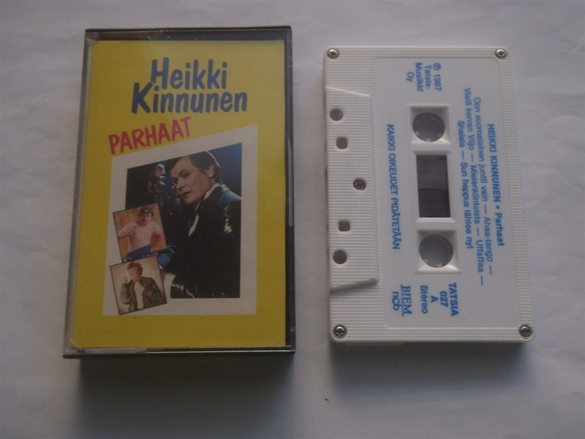HEIKKI KINNUNEN - PARHAAT c-kasetti ( Hyvä kunto ) )