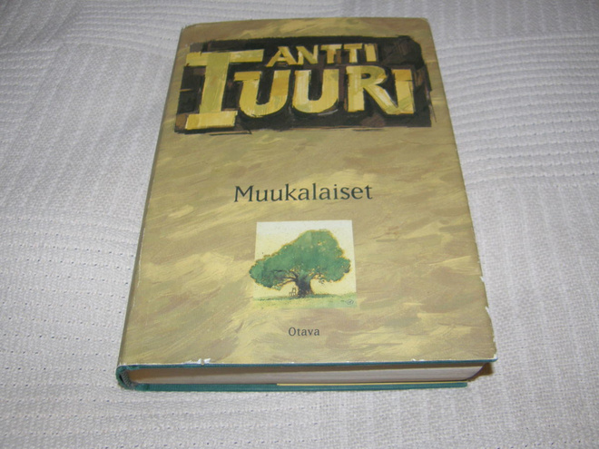 Antti Tuuri Muukalaiset 1.p 2003  -sid