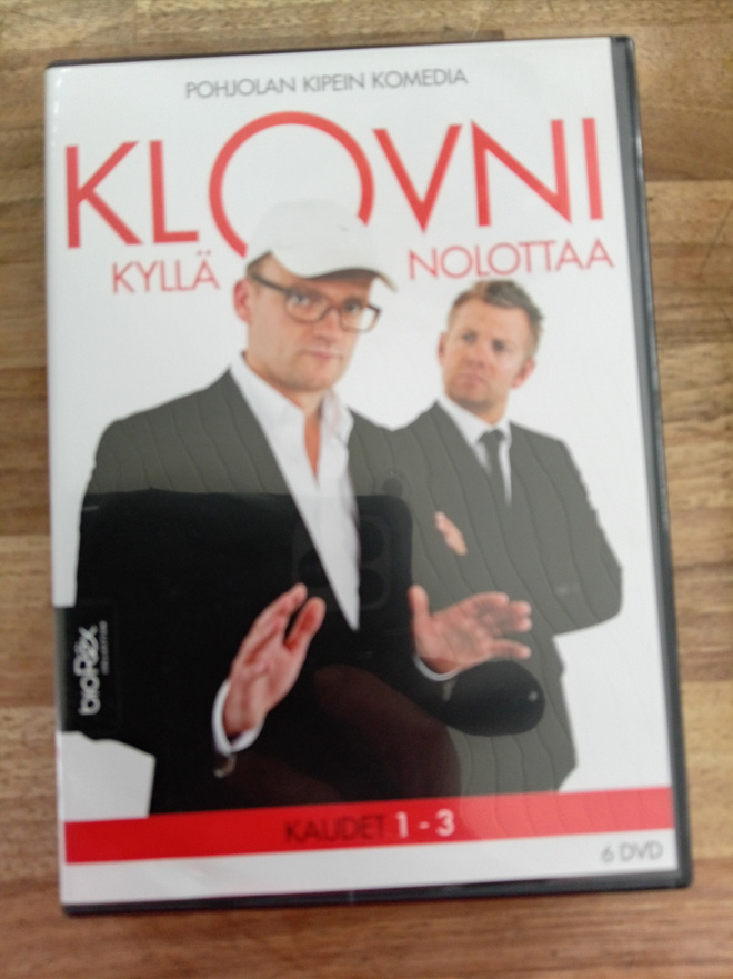 Klovni- kyllä nolottaa kaudet 1-3