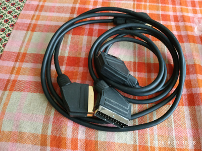 2 kpl uusia käyttämättömiä Scart-liitäntöjä