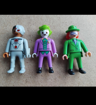 Playmobil Kinder hahmot Arvuuttaja, Jokeri ja Kyborgi, DC