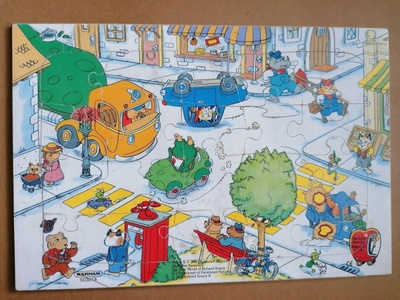 1996 Richard Scarry Puzzle rare