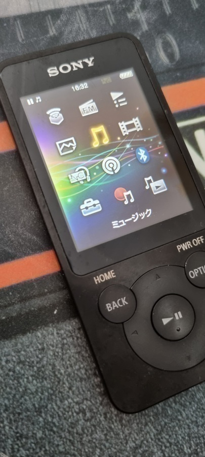 Sony walkman  NW-S14