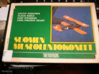 Keskinen, Stenman, Niska SUOMEN MUSEOLENTOKONEET (Sis.pk)