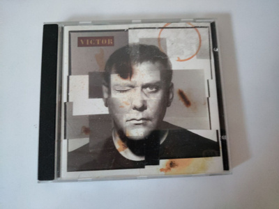 ALEX LIFESON VICTOR