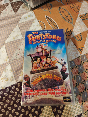 Kiviset ja Soraset (VHS)