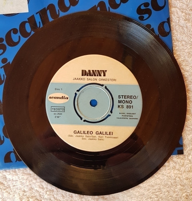 Danny – Galileo Galilei / Noita 7" single