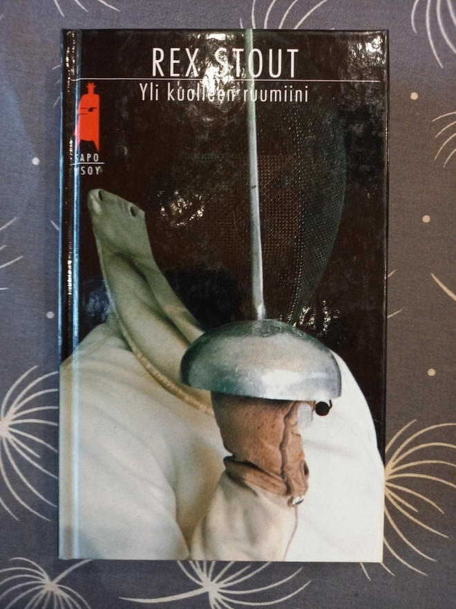 Rex Stout: Yli kuolleen ruumiini, sapo 362